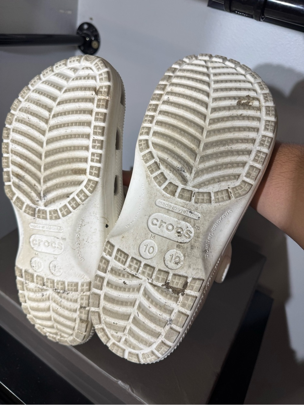 Men’s White Crocs - Picture 3 of 4